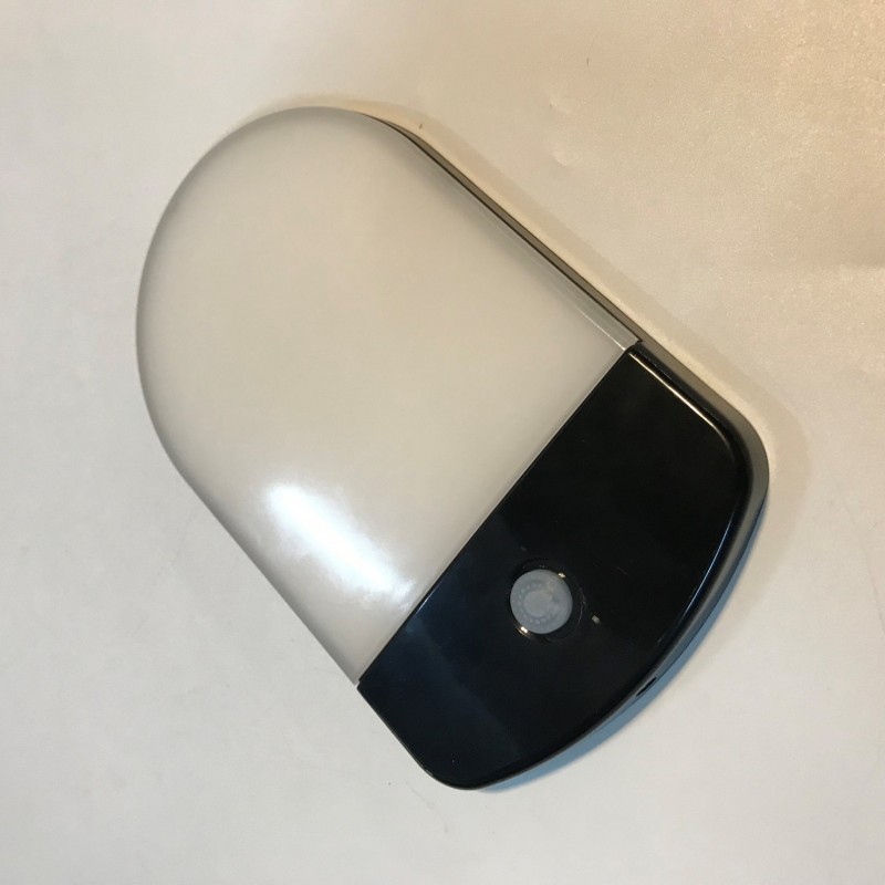 Kuidas valida oma sõidukile parimad haagissuvilate tuled?